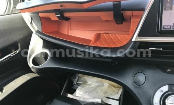 Nunua Ilio tumika Toyota Sienta Fedha Gari ndani ya Beitbridge nchini Matabeleland Kusini Nunua Ilio tumika Toyota Sienta Fedha Gari ndani ya Beitbridge nchini Matabeleland Kusini