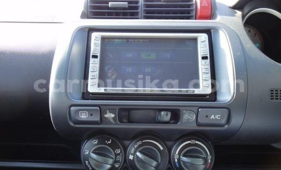 Buy Used Honda Fit Silver Car in Beitbridge in Matabeleland South Buy Used Honda Fit Silver Car in Beitbridge in Matabeleland South