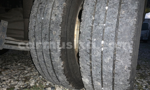 Nunua Ilio tumika Toyota HiAce Nyingine Lori ndani ya Beitbridge nchini Matabeleland Kusini Nunua Ilio tumika Toyota HiAce Nyingine Lori ndani ya Beitbridge nchini Matabeleland Kusini