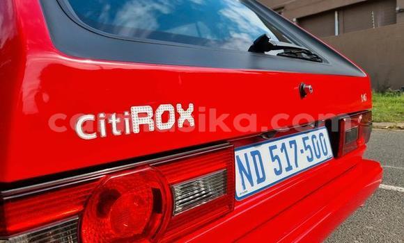 Nunua Ilio tumika Volkswagen Golf Nyekundu Gari ndani ya Beitbridge nchini Matabeleland Kusini Nunua Ilio tumika Volkswagen Golf Nyekundu Gari ndani ya Beitbridge nchini Matabeleland Kusini