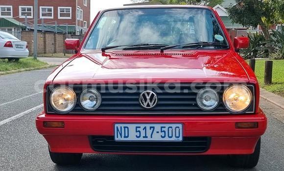Nunua Ilio tumika Volkswagen Golf Nyekundu Gari ndani ya Beitbridge nchini Matabeleland Kusini Nunua Ilio tumika Volkswagen Golf Nyekundu Gari ndani ya Beitbridge nchini Matabeleland Kusini