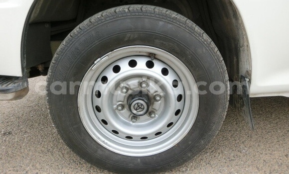 Acheter Occasion Voiture Toyota Hiace Blanc à Beitbridge, Matabeleland South Acheter Occasion Voiture Toyota Hiace Blanc à Beitbridge, Matabeleland South