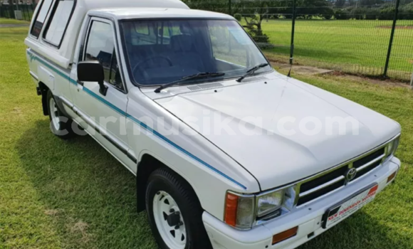Acheter Occasion Voiture Toyota Hilux Autre à Beitbridge, Matabeleland South Acheter Occasion Voiture Toyota Hilux Autre à Beitbridge, Matabeleland South