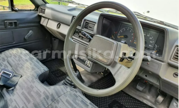 Acheter Occasion Voiture Toyota Hilux Autre à Beitbridge, Matabeleland South Acheter Occasion Voiture Toyota Hilux Autre à Beitbridge, Matabeleland South