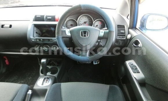 Acheter Occasion Voiture Honda Fit Bleu à Beitbridge, Matabeleland South Acheter Occasion Voiture Honda Fit Bleu à Beitbridge, Matabeleland South