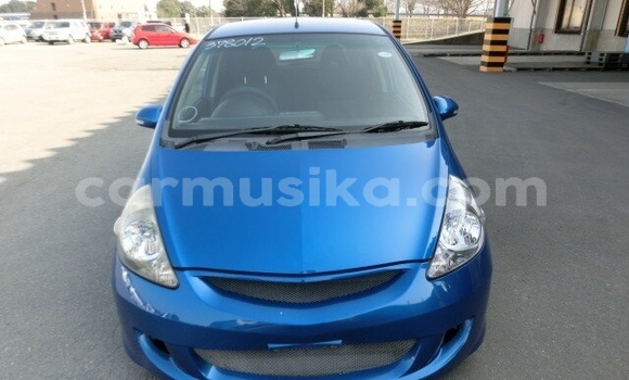 Acheter Occasion Voiture Honda Fit Bleu à Beitbridge, Matabeleland South Acheter Occasion Voiture Honda Fit Bleu à Beitbridge, Matabeleland South