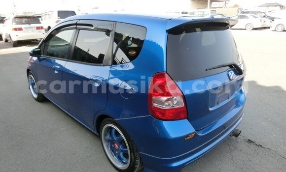 Acheter Occasion Voiture Honda Fit Bleu à Beitbridge, Matabeleland South Acheter Occasion Voiture Honda Fit Bleu à Beitbridge, Matabeleland South