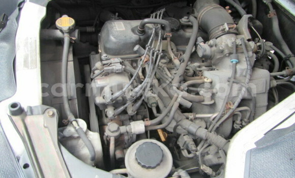 Buy Used Toyota Hiace White Car in Beitbridge in Matabeleland South Buy Used Toyota Hiace White Car in Beitbridge in Matabeleland South