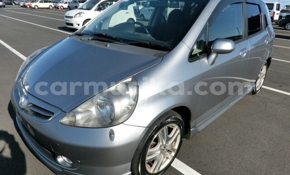 Tenga Tsaru Honda Fit Sirivha Mota in Beitbridge in Matabeleland South