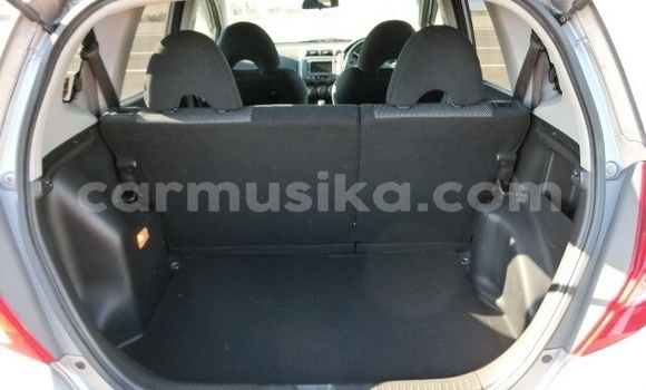 Acheter Occasion Voiture Honda Fit Gris à Beitbridge, Matabeleland South Acheter Occasion Voiture Honda Fit Gris à Beitbridge, Matabeleland South