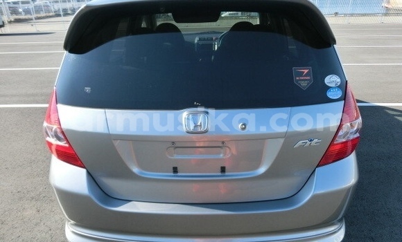 Acheter Occasion Voiture Honda Fit Gris à Beitbridge, Matabeleland South Acheter Occasion Voiture Honda Fit Gris à Beitbridge, Matabeleland South
