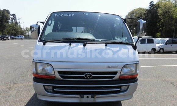 Acheter Occasion Voiture Toyota Hiace Autre à Beitbridge, Matabeleland South Acheter Occasion Voiture Toyota Hiace Autre à Beitbridge, Matabeleland South