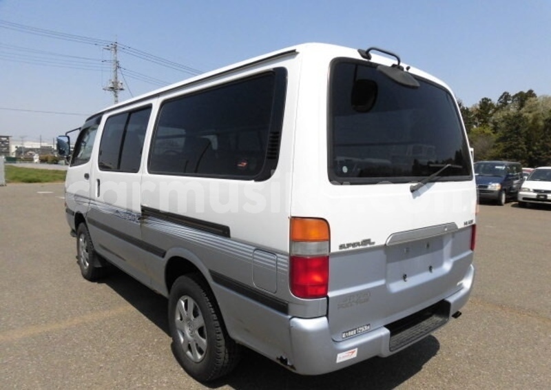 Big with watermark toyota hiace matabeleland south beitbridge 33177