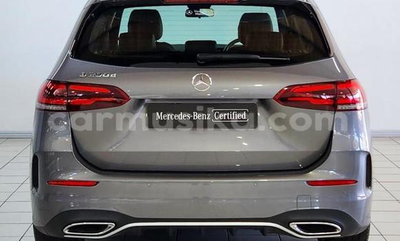 Buy Used Mercedes-Benz E200 Silver Car in Harare in Harare Buy Used Mercedes-Benz E200 Silver Car in Harare in Harare