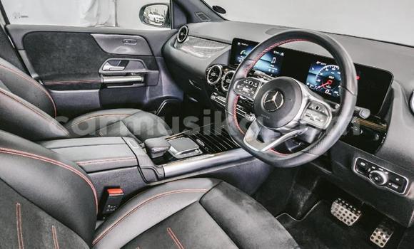 Buy Used Mercedes-Benz E200 Silver Car in Harare in Harare Buy Used Mercedes-Benz E200 Silver Car in Harare in Harare