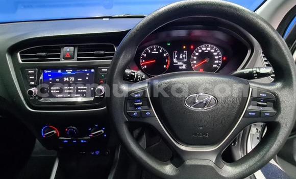 Buy Used Hyundai i20 White Car in Harare in Harare Buy Used Hyundai i20 White Car in Harare in Harare