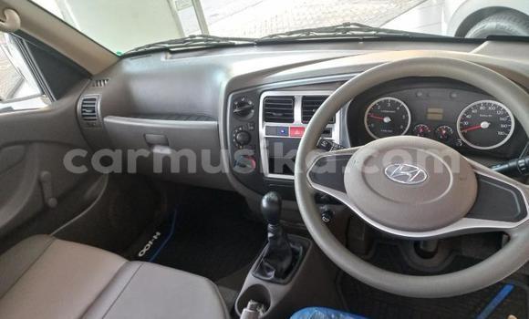 Buy Used Hyundai H1 White Car in Harare in Harare Buy Used Hyundai H1 White Car in Harare in Harare