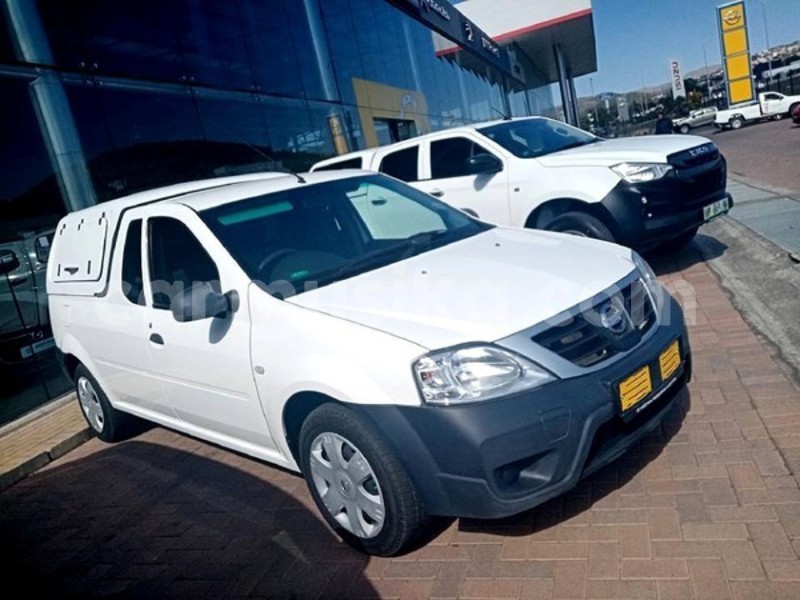 Big with watermark nissan np 300 matabeleland south beitbridge 33185