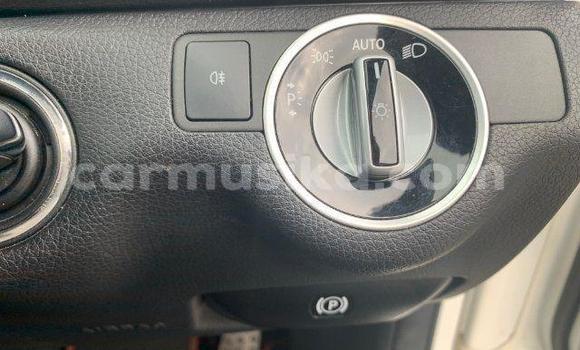 Acheter Occasion Voiture Mercedes‒Benz C–Class Gris à Beitbridge, Matabeleland South Acheter Occasion Voiture Mercedes‒Benz C–Class Gris à Beitbridge, Matabeleland South