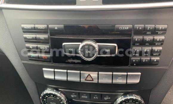 Acheter Occasion Voiture Mercedes‒Benz C–Class Gris à Beitbridge, Matabeleland South Acheter Occasion Voiture Mercedes‒Benz C–Class Gris à Beitbridge, Matabeleland South