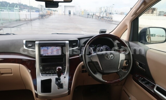 Acheter Occasion Voiture Toyota Alphard Autre à Beitbridge, Matabeleland South Acheter Occasion Voiture Toyota Alphard Autre à Beitbridge, Matabeleland South