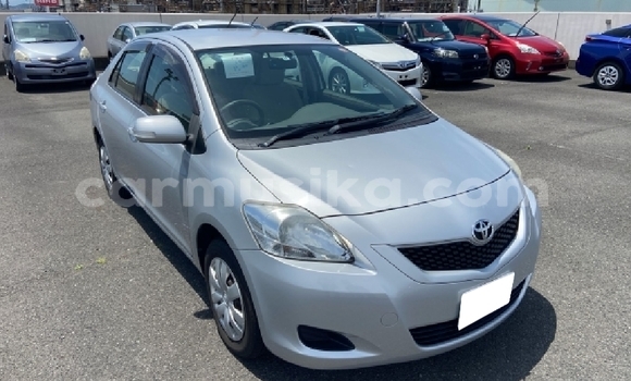 Nunua Ilio tumika Toyota Belta Fedha Gari ndani ya Beitbridge nchini Matabeleland Kusini