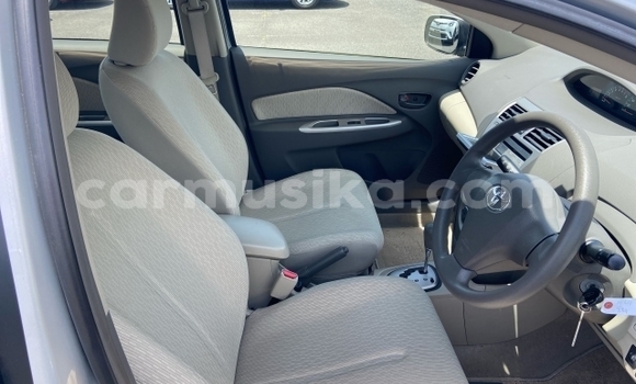 Tenga Tsaru Toyota Belta Sirivha Mota in Beitbridge in Matabeleland South Tenga Tsaru Toyota Belta Sirivha Mota in Beitbridge in Matabeleland South