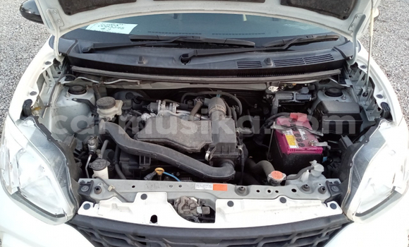 Buy Used Toyota Passo White Car in Beitbridge in Matabeleland South Buy Used Toyota Passo White Car in Beitbridge in Matabeleland South