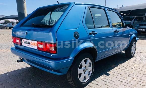 Nunua Ilio tumika Volkswagen Golf Bluu Gari ndani ya Beitbridge nchini Matabeleland Kusini Nunua Ilio tumika Volkswagen Golf Bluu Gari ndani ya Beitbridge nchini Matabeleland Kusini