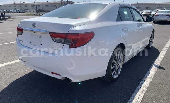 Tenga Tsaru Toyota Mark X Chena Mota in Beitbridge in Matabeleland South Tenga Tsaru Toyota Mark X Chena Mota in Beitbridge in Matabeleland South