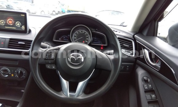 Buy Used Mazda Axela Silver Car in Beitbridge in Matabeleland South Buy Used Mazda Axela Silver Car in Beitbridge in Matabeleland South
