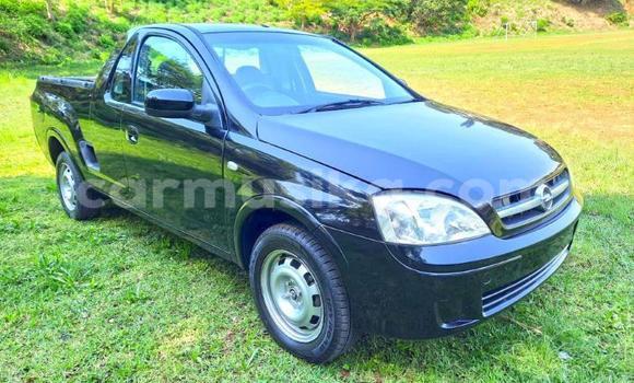 Nunua Ilio tumika Opel Corsa Nyeusi Gari ndani ya Beitbridge nchini Matabeleland Kusini