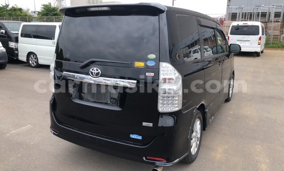 Buy Used Toyota Noah Black Car in Beitbridge in Matabeleland South Buy Used Toyota Noah Black Car in Beitbridge in Matabeleland South