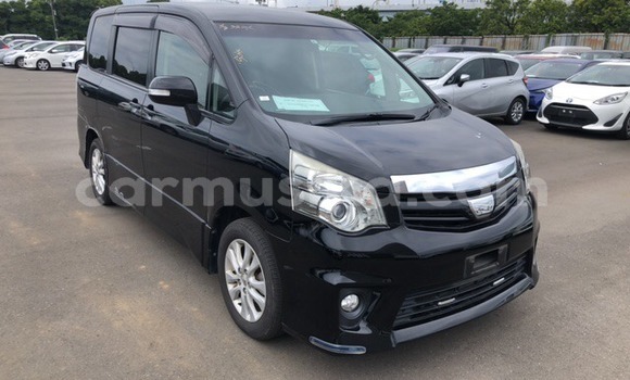Buy Used Toyota Noah Black Car in Beitbridge in Matabeleland South Buy Used Toyota Noah Black Car in Beitbridge in Matabeleland South
