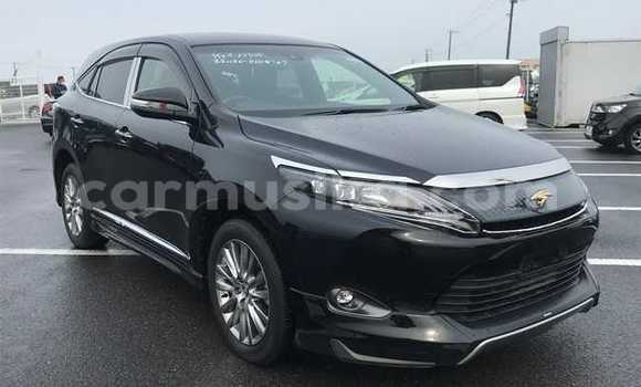 Nunua Ilio tumika Toyota Harrier Nyeusi Gari ndani ya Beitbridge nchini Matabeleland Kusini Nunua Ilio tumika Toyota Harrier Nyeusi Gari ndani ya Beitbridge nchini Matabeleland Kusini