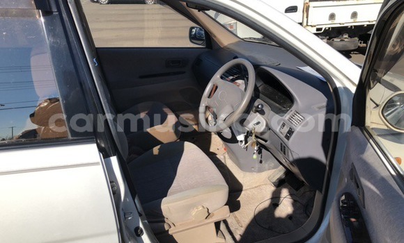 Acheter Occasion Voiture Toyota Gaia Blanc à Beitbridge, Matabeleland South Acheter Occasion Voiture Toyota Gaia Blanc à Beitbridge, Matabeleland South