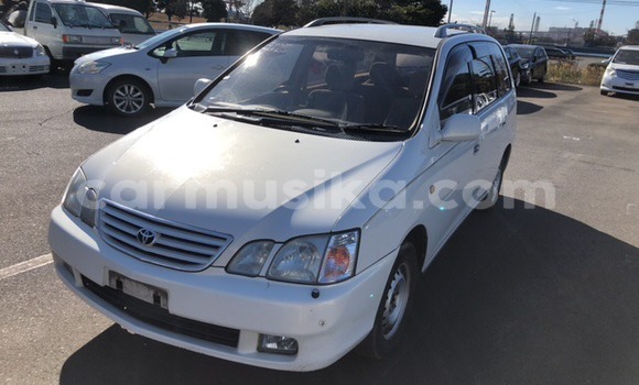 Acheter Occasion Voiture Toyota Gaia Blanc à Beitbridge, Matabeleland South Acheter Occasion Voiture Toyota Gaia Blanc à Beitbridge, Matabeleland South