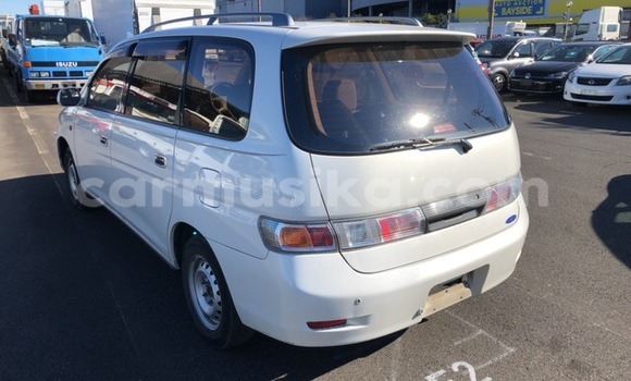 Acheter Occasion Voiture Toyota Gaia Blanc à Beitbridge, Matabeleland South Acheter Occasion Voiture Toyota Gaia Blanc à Beitbridge, Matabeleland South