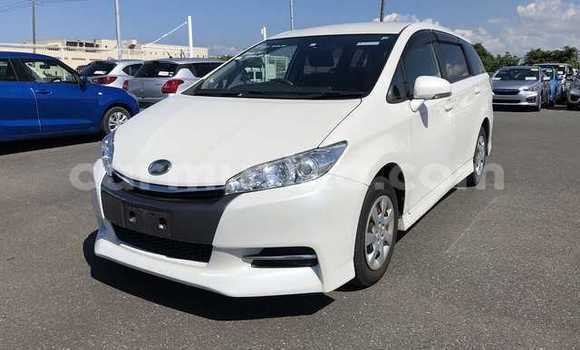 Nunua Ilio tumika Toyota Wish Nyeupe Gari ndani ya Beitbridge nchini Matabeleland Kusini Nunua Ilio tumika Toyota Wish Nyeupe Gari ndani ya Beitbridge nchini Matabeleland Kusini