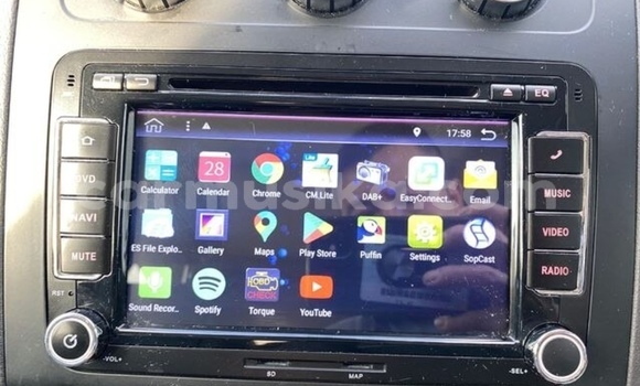 Tenga Tsaru Volkswagen Touran Sirivha Mota in Beitbridge in Matabeleland South Tenga Tsaru Volkswagen Touran Sirivha Mota in Beitbridge in Matabeleland South