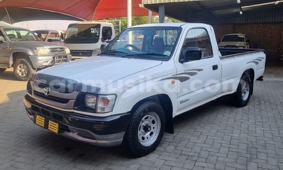 Acheter Occasion Voiture Toyota Hilux Blanc à Beitbridge, Matabeleland South Acheter Occasion Voiture Toyota Hilux Blanc à Beitbridge, Matabeleland South