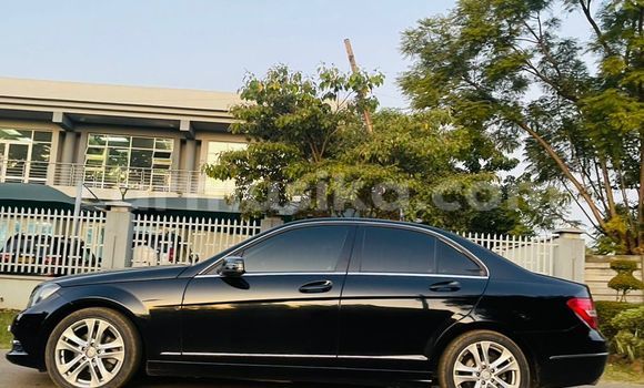 Buy Used Mercedes-Benz C180 COUPE Black Car in Harare in Harare Buy Used Mercedes-Benz C180 COUPE Black Car in Harare in Harare