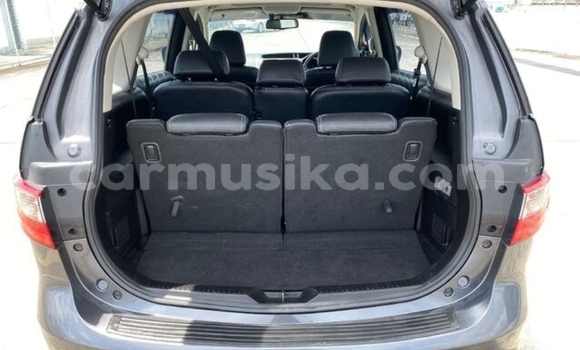 Buy Used Mazda 5 Other Car in Beitbridge in Matabeleland South Buy Used Mazda 5 Other Car in Beitbridge in Matabeleland South