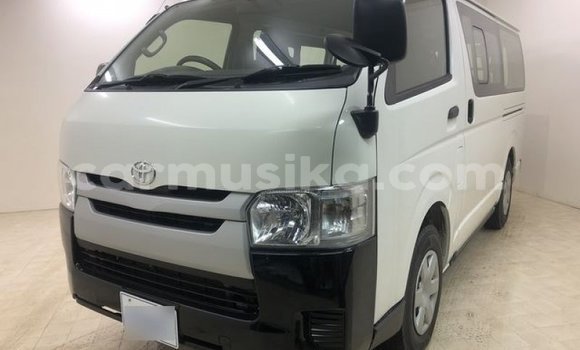 Acheter Occasion Voiture Toyota Hiace Blanc à Harare, Harare Acheter Occasion Voiture Toyota Hiace Blanc à Harare, Harare