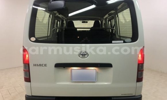 Acheter Occasion Voiture Toyota Hiace Blanc à Harare, Harare Acheter Occasion Voiture Toyota Hiace Blanc à Harare, Harare
