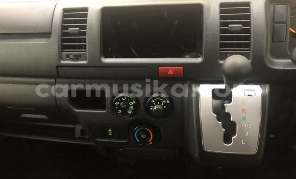 Acheter Occasion Voiture Toyota Hiace Blanc à Harare, Harare Acheter Occasion Voiture Toyota Hiace Blanc à Harare, Harare