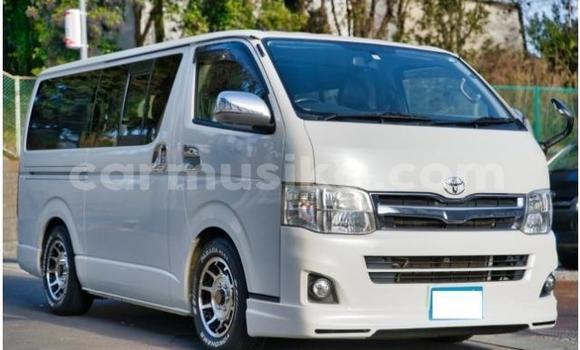 Acheter Occasion Voiture Toyota Hiace Blanc à Harare, Harare Acheter Occasion Voiture Toyota Hiace Blanc à Harare, Harare