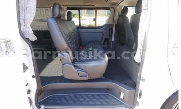 Acheter Occasion Voiture Toyota Hiace Blanc à Harare, Harare Acheter Occasion Voiture Toyota Hiace Blanc à Harare, Harare