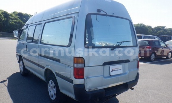 Tenga Tsaru Toyota Hiace Bhuruu Mota in Harare in Harare Tenga Tsaru Toyota Hiace Bhuruu Mota in Harare in Harare