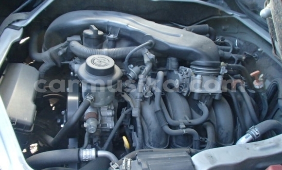 Buy Used Toyota Hiace Silver Car in Harare in Harare Buy Used Toyota Hiace Silver Car in Harare in Harare